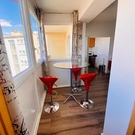 Apartment Soleil Couchant Balcon Parking Gare Un-sejour-a-part