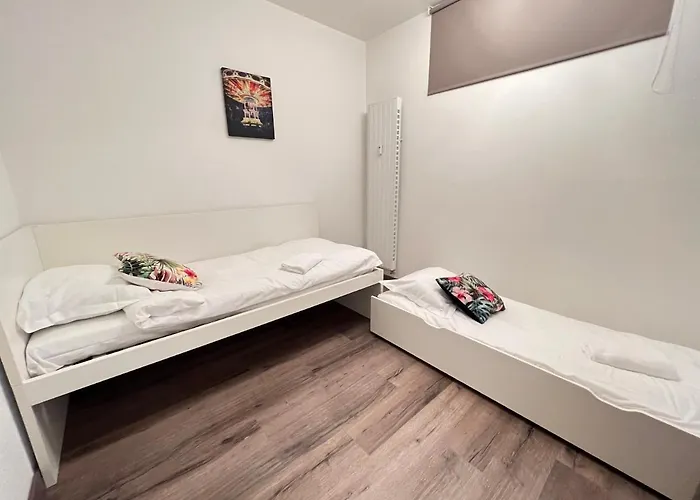 Апартаменты Soleil Couchant Balcon Parking Gare Un-sejour-a-part *