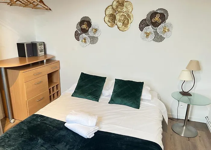 Апартаменты Soleil Couchant Balcon Parking Gare Un-sejour-a-part