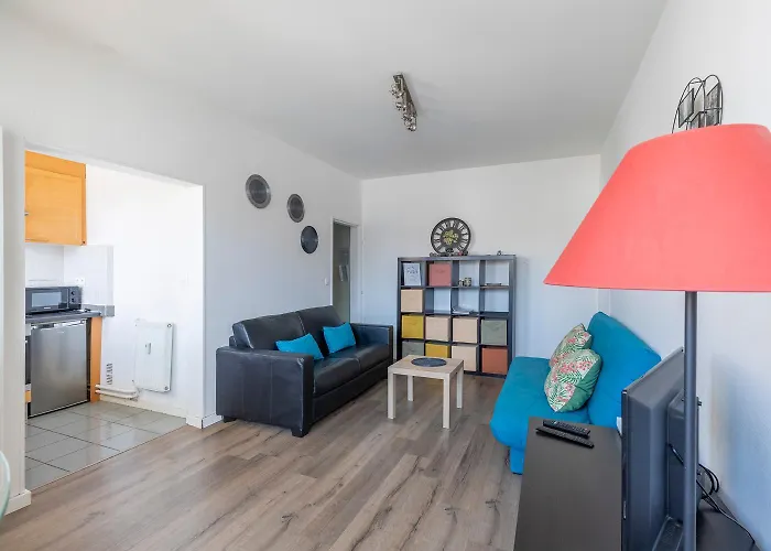 Апартаменты Soleil Couchant Balcon Parking Gare Un-sejour-a-part *